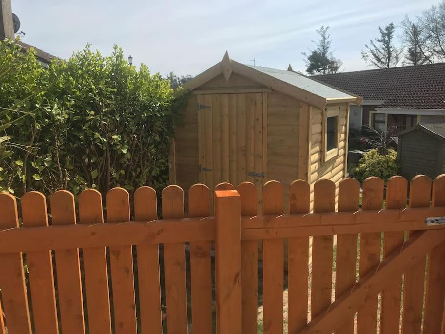 Harmony House Enclosed Property Near Beach And Lake Tramore Eksteriør billede